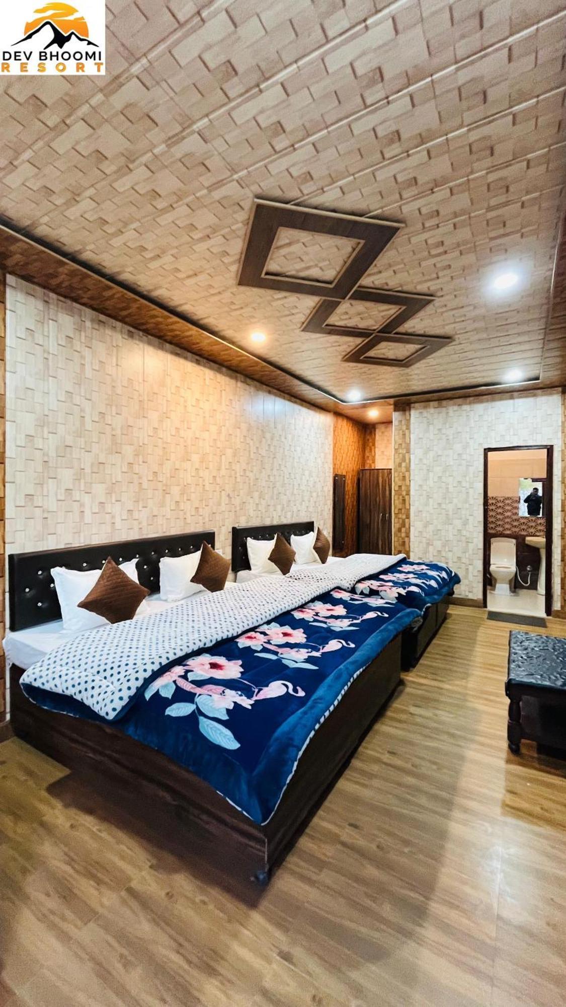 Dev Bhoomi Resort Канатал Экстерьер фото